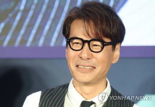 This file photo from Sept. 6, 2017, shows South Korean recording artist and composer Yun Sang, who on March 18, 2018, was named as the head of the South Korean delegation to a meeting with North Korea over a South Korean art performance in Pyongyang. (Yonhap) 