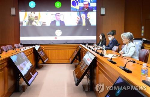 Foreign Minister Kang Kyung-wha speaks during a videoconference meeting with her counterparts from the United States, Australia, Brazil, India and Israel on Aug. 7, 2020. (Yonhap) 