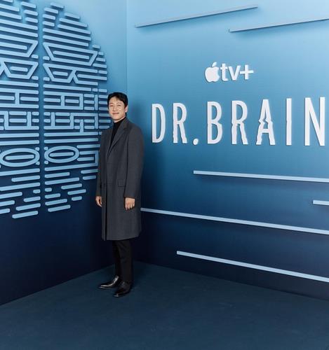 This photo provided by Apple TV+ shows South Korean actor Lee Sun-kyun. (PHOTO NOT FOR SALE) (Yonhap)