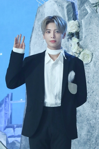 Taehyun, un membre de Tomorrow X Together (TXT) pose lors d'une conférence de presse en direct, le 31 mai 2021. (Photo fournie par Big Hit Music. Revente et archivage interdits)