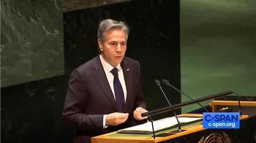 Le secrétaire d'Etat américain Antony Blinken s'adresse à la 10e Conférence d'examen du Traité sur la non-prolifération des armes nucléaires (TNP) à New York, le 1er août 2022. (Photo capturée sur le site Web du réseau d'information par câble américain C-Span. Revente et archivage interdits)
