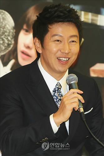 김수로 "학생 학부모 선생님들 드라마 꼭 보세요" - 3