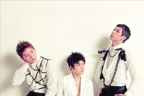 <JYJ "싱어송라이터 도전? 우린 계속 아이돌"> - 3
