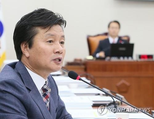 野 여성의원들, '성폭행혐의' 심학봉, 국회윤리위 제소 - 2