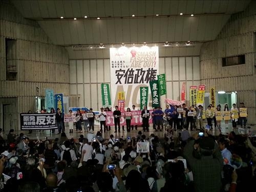 '안보법 반대'가 '아베정치 NO'로…도쿄 도심서 대규모 집회(종합) - 4
