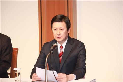 신동주가 주장한 롯데 파동 발단…'쓰쿠다가 아버지 속였다' - 2