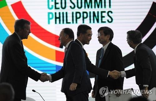 APEC 정상들 경제·안보협력 '잰걸음'…미일-중 엇갈린 행보 - 2