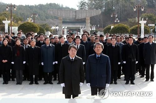 예비후보들 安신당행 러시에 복잡해지는 '광주 전선' - 2
