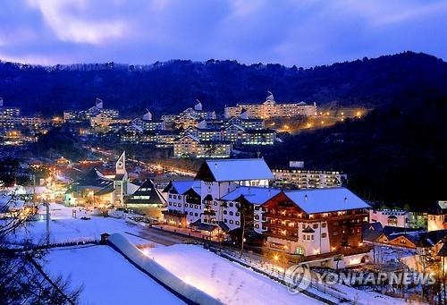 <주말 N 여행> 호남권: 강추위에 눈 내렸다…스키 타고 온천욕 '힐∼ 링∼' - 4