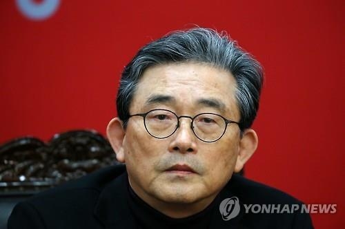 이한구 "중개업소처럼 상향식공천만 하면 안돼…전략 필요" - 2