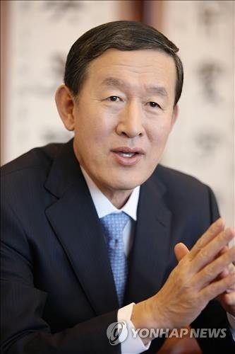 허창수 GS회장, 신임 임원진에 "한계넘는 노력하라" - 2
