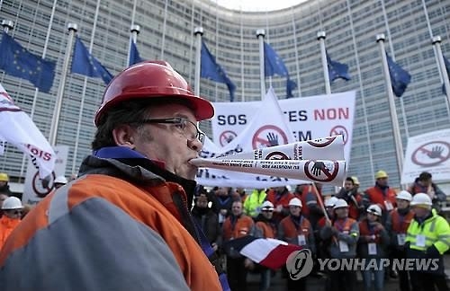 中 회사채 GDP 160%로 급증…무디스 '디폴트' 경고(종합) - 2
