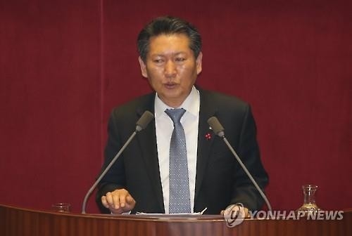정청래, 필리버스터 국내 최장기록 '10시간18분' 돌파 - 2