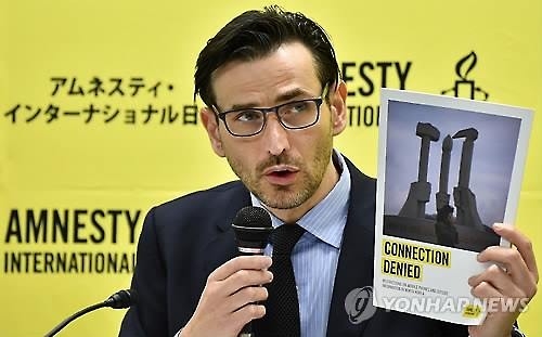 "北주민 유일한 외부통로는 중국서 밀반입한 휴대전화기" - 3