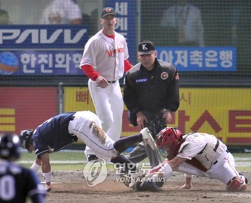 <프로야구전망대> 2007년처럼…'상위권' 두산·SK, 주중 잠실 맞대결 - 2