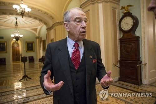 힐러리 '이메일 스캔들' 불기소시 FBI 조직적 반발 가능성 제기 - 2