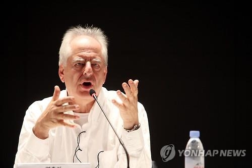 윌리엄 켄트리지 "운명과 싸우는 율리시즈 현대인 닮아" - 2