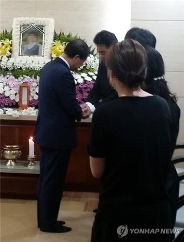 박원순 "고인에게 명예기관사 부여 협의…관피아 관행 근절" - 2