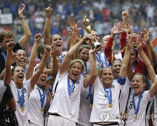 미국 법원 "여자 축구대표팀 파업할 권리 없다" - 2
