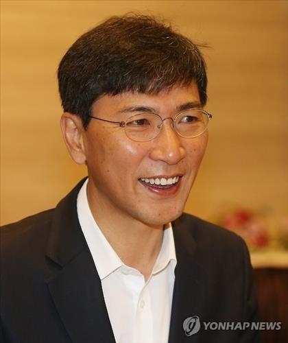 안희정 "충청만큼은 지역정치 얘기하면 안돼…영원한 3등 전략"(종합) - 2