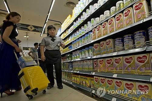 中, '저질분유' 범람에 칼 빼들어…업체당 제품 9개로 제한 - 2