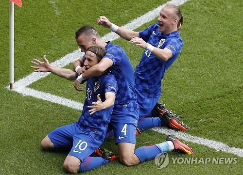-유로2016- 크로아티아, 터키에 1-0 승리… 죽음의 조 첫 관문 통과 - 2