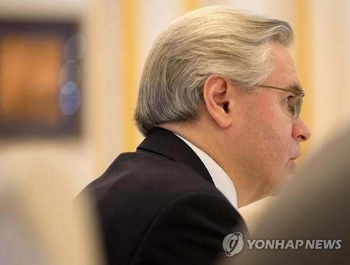 주한러대사 "지나친 대북압박은 미봉책…한반도 MD 도움안돼" - 2