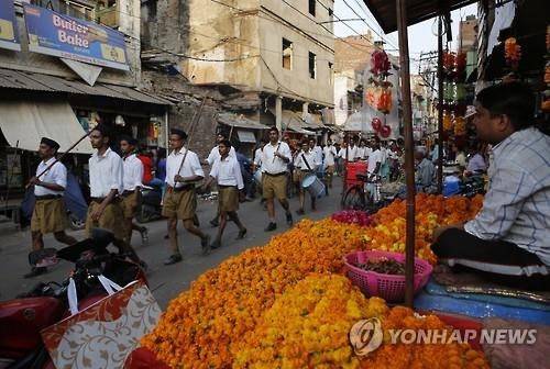 '네루'·'인더스문명' 삭제…인도 힌두지상주의 교과서 논쟁 - 2