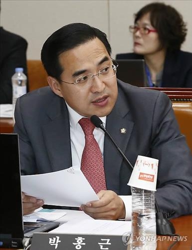 박홍근 "학습부진학생에 전문교사 배치"…기본학력보장법 발의 - 2