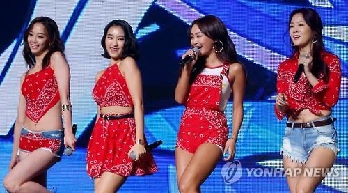 씨스타 "걸그룹 대전? 경쟁보다 즐기고 싶어요"(종합) - 2