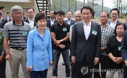 "악취 가득한 마을이 깨끗한 부촌으로"…홍천 소매곡리의 변신 - 3