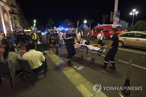 <니스 테러> 프랑스 외교부 "사망자·중상자 중 한국인 없어"(종합) - 2