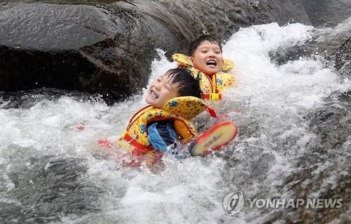 울산 11시 폭염경보…낮 최고 35도 예상 - 2