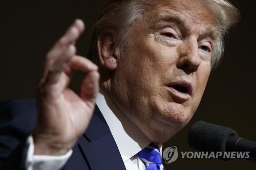 트럼프 "11월 이후 긴 휴가 보낼 수도"…패배 가능성 시사? - 2
