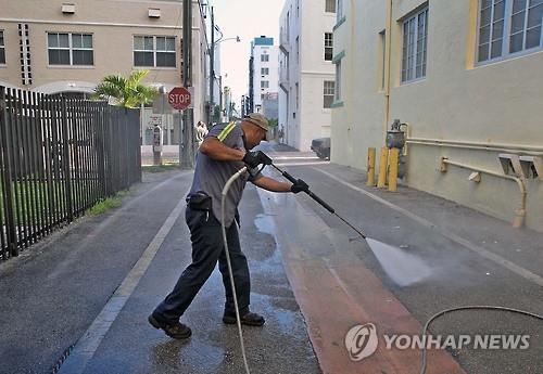 美 휩쓰는 지카 공포…마이애미 임신부들 '자진 감금' - 3