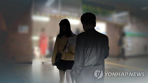 현직 목사 20대女 신도들 성추행 의혹…경찰 내사 - 2