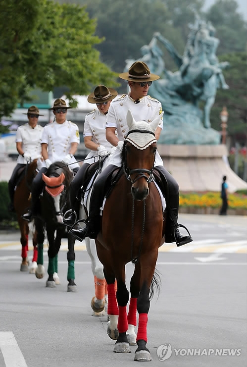 한국마사고 학생 전원 '말산업박람회' 참가 - 1
