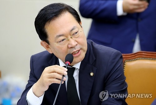 박남춘 "靑, 해경정 침몰 두 시간 뒤에야 보고받아" - 1