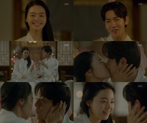 아이돌 가수 손에 달린 화제성…SBS '달의 연인' 1위 - 2