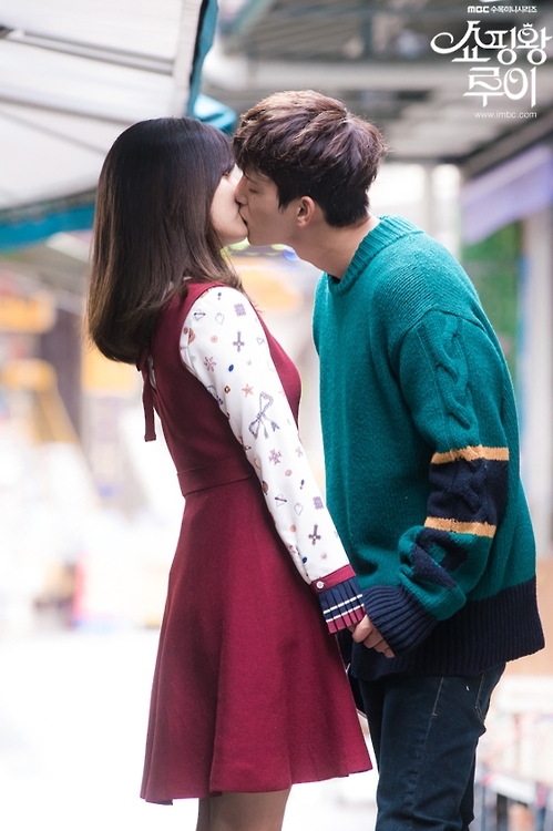 "대체불가"…'질투' 조정석 vs. '쇼핑왕' 서인국 - 8