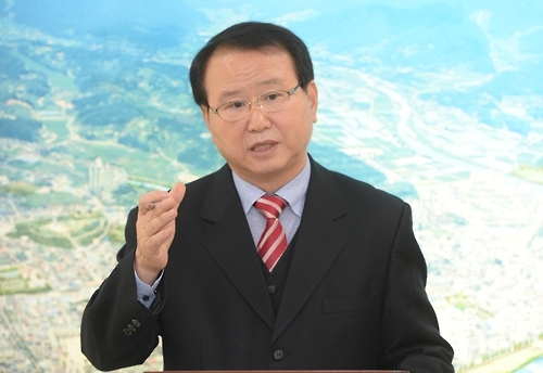 양동인 경남 거창군수