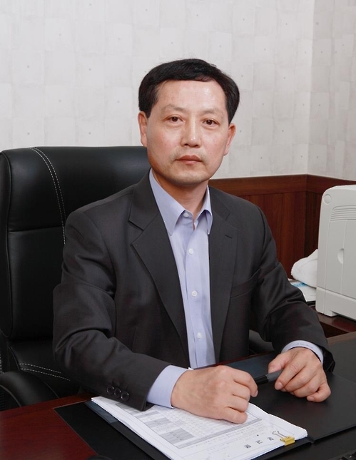 장상욱 제이앤티씨 대표이사