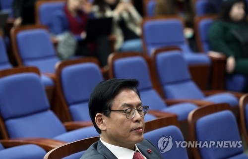 새누리, 내주 상임전국위 재소집…정우택 "정족수 변화 가능" - 1