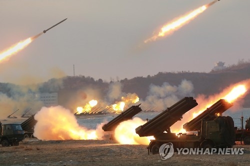 북한 방사포 사격 장면[연합뉴스 자료사진]