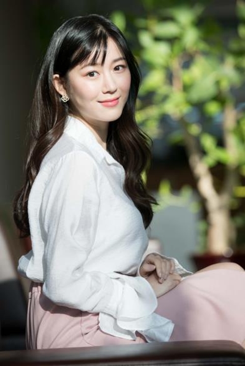 '화랑' 이다인 "키스신 편히 찍었지만 반류는 이상형 아녜요" - 4