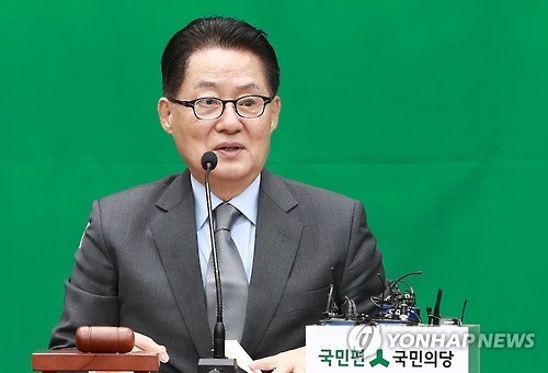 박지원 "黃대행 탄핵, 국정공백 문제에서 신중히 생각" - 1