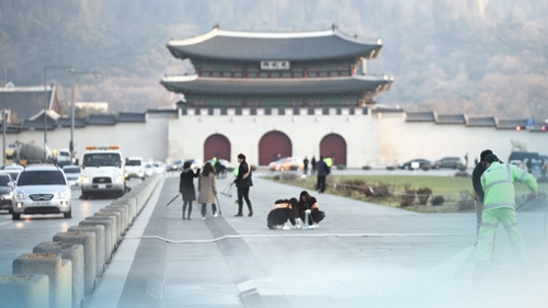 '중앙분리대' 광화문광장, '열린 보행광장'으로 바뀐다 - 1