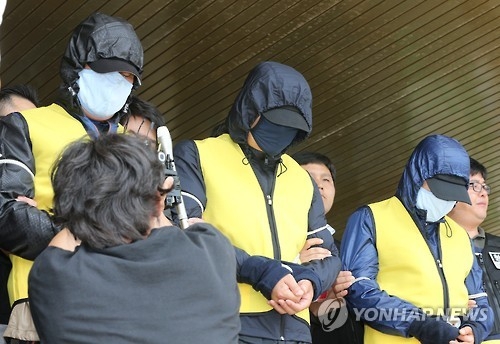 신안 섬 여교사 성폭행 3명