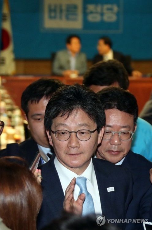 바른정당 "劉·洪·安 3자 단일화 제안"…劉 "지켜보겠다"(종합) - 2