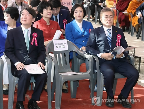 대선후보 5인, 부처님 오신날 맞아 '불심잡기' 경쟁(종합) - 2